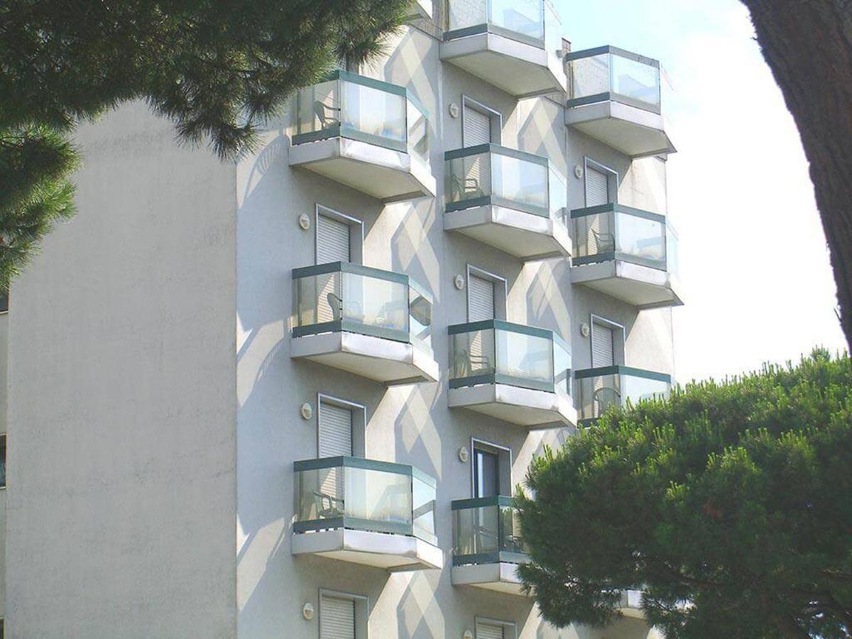 New Tiffany'S Park Lido di Jesolo Exterior foto